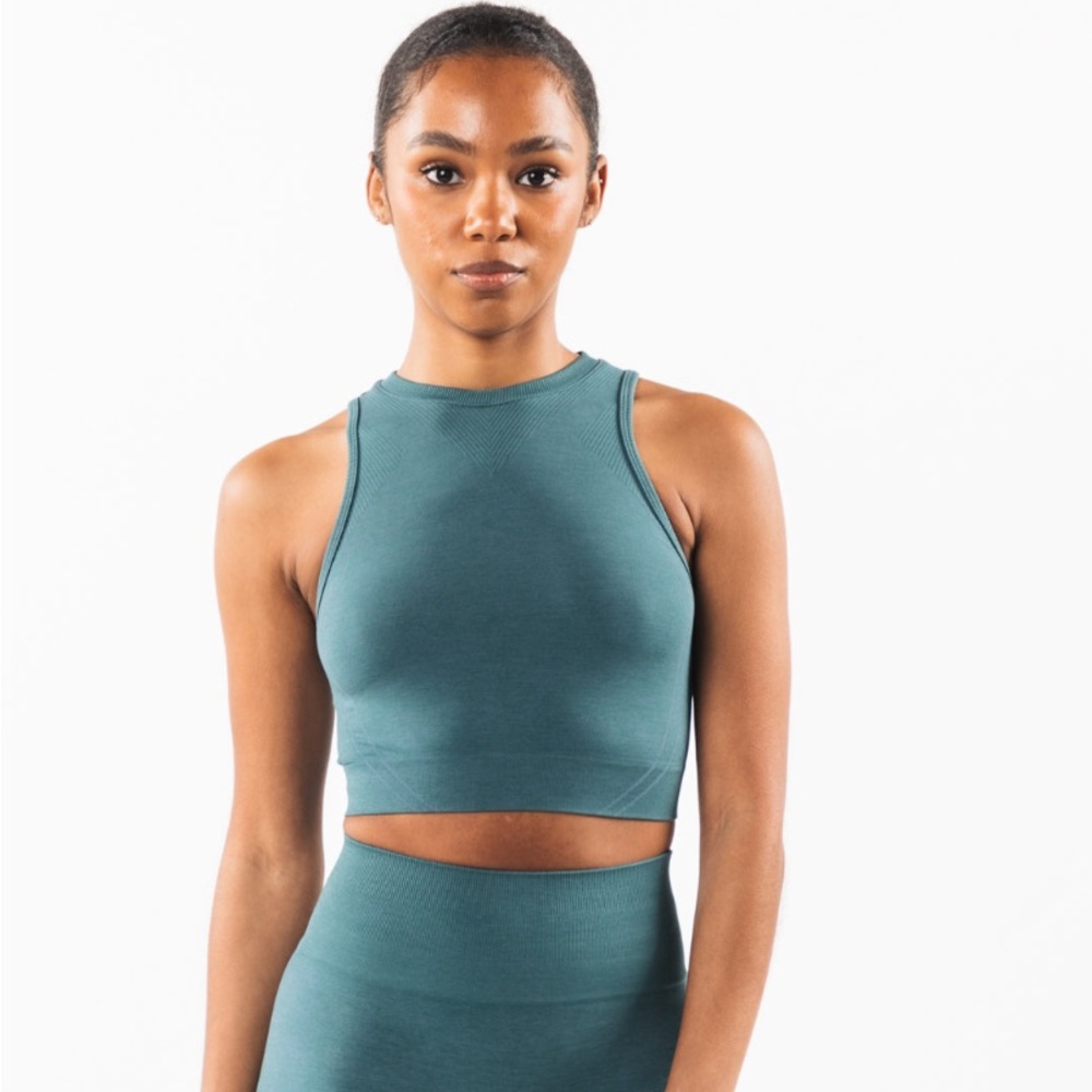 XL STRATUS CROP TANK - OCEAN